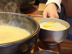 -银米·云南传统过桥米线(双廊黑金冠店)