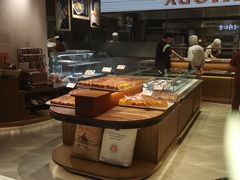 -麦陌(正弘城店)