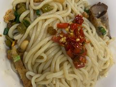 -牛八宝桂林米粉(八里庄店)