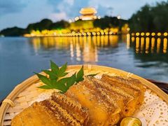 -聚汇三少·龙虾·中餐厅(莫邪路新天地店)
