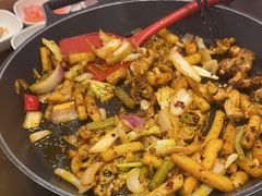 -椒行天下干锅牛蛙·(万宝店)