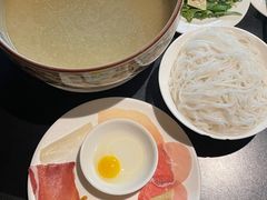 蒙自过桥米线-南蛮子(进贤路店)
