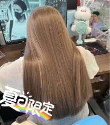 -东秀护肤造型