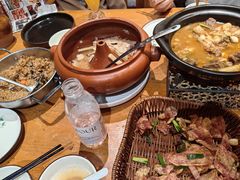 -老滇山寨•云南特色菜•地方菜•民族风情歌舞表演(金碧店)