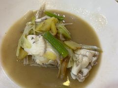 油盐水剥皮鱼-阳江餐厅·30年老字号·粤菜海鲜大排档