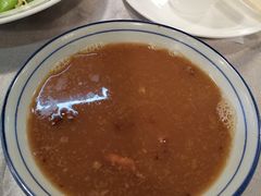 粉葛鲮鱼汤-明本湛江鸡•海鲜小厨(陈家祠店)