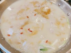 -老来福·非遗酸汤兔(凯旋路店)