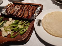 手工煎饼配烤肉-玉玲珑(陆家嘴店)