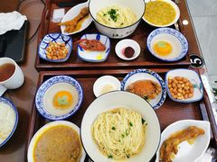 -百年老字号·观振兴蟹黄面·三虾面·苏式面(观前街富仁坊巷店)