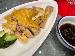 三黄鸡-侬佳蒸菜馆(听潮店)