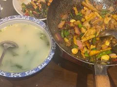 -富正毅三下锅(体育馆店)