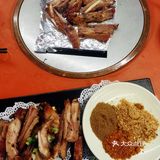 烤羊腿NO1，经常有活动，生意爆好，营业到凌晨五点。。。