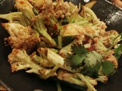-吴家·非遗淮扬小馆(镇江万达广场店)