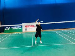-尤尼克斯羽毛球主题馆