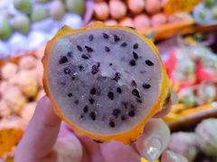 -曼阁市场水果批发市场