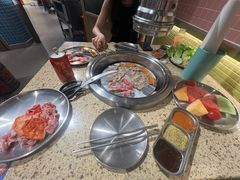 -姜胖胖韩式自助烤肉(光明万达店)