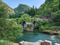 -高荡千年布依古寨旅游景区