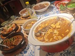 -卢大鲜鱼头捞饭(美利广场店)