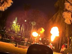 -三亚湾海居雅高铂尔曼度假酒店