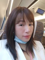 -时尚殿堂明星门店