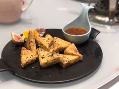 泰式芝麻煎豆腐-甜阿姨·天台花园私房菜(万松园店)