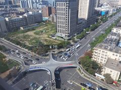 -昆明中心皇冠假日酒店