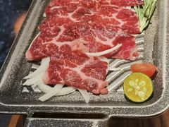 -蟹犇前•帝王蟹雪蟹(陆家嘴店)