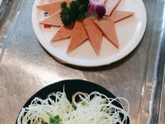 -忘情水鱼头·鲜鱼火锅(滨江中路店)