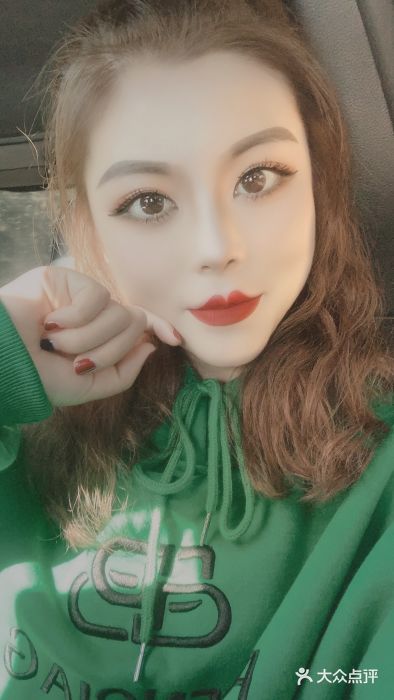 MYYF SALON烫发染发图片