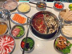 -憨铁匠老火锅(龙岗万科里店)