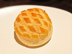 南瓜菠萝包-庐灶江南·江南菜·四合院Bistro(东直门雍和宫·原华侨宾馆店)
