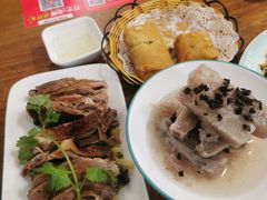 -唔止卤嘢·潮州府城菜(鹭江店)