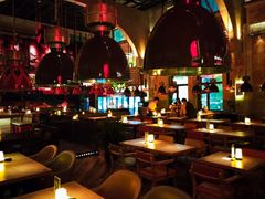 -FOUR PLAY BAR