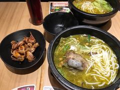 -大鼓米线(浦东长泰店)