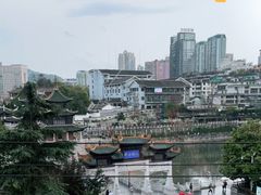 -包整·丝娃娃(一览甲秀楼风景店)