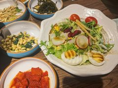 -明洞阿姨·韩式酱蟹烤肉·创意料理(三元桥店)