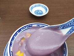 -广信牛奶甜品世家(台东店)