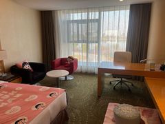 -天津滨海圣光皇冠假日酒店