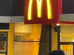 门面-麦当劳(燕顺路店)