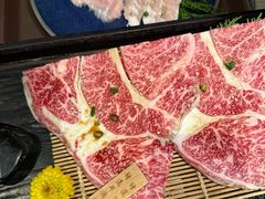 -山川小町·极番烧肉(新地假日广场店)