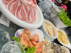 -楼外楼大刀肉传统火锅居(幸福街店)