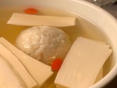 抗浪鱼狮子头炖鸡枞-翠府(翠湖北路店)