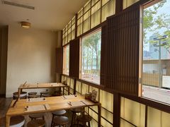 -蟹家大院 · 独揽江景(滨江店)