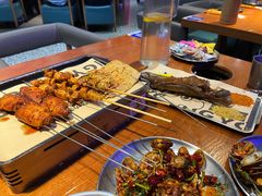 -路边羊烧烤酒场(宝带路店)