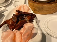 脆皮乳鸽-潮福城大酒楼·潮味粤品·港式点心(湖滨北路店)