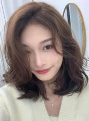 -AYO SALON