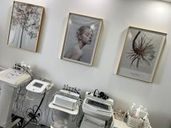 -YooMee优美智能科技美肤机构