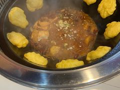 -哈尔滨烧烤·山河村铁锅炖(交大店)
