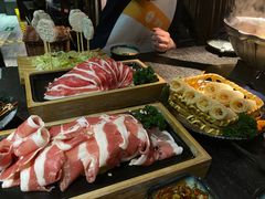 -湊湊火锅·茶憩(新中关购物中心店)