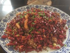 -黄桷树曹家私房菜(江与城店)
